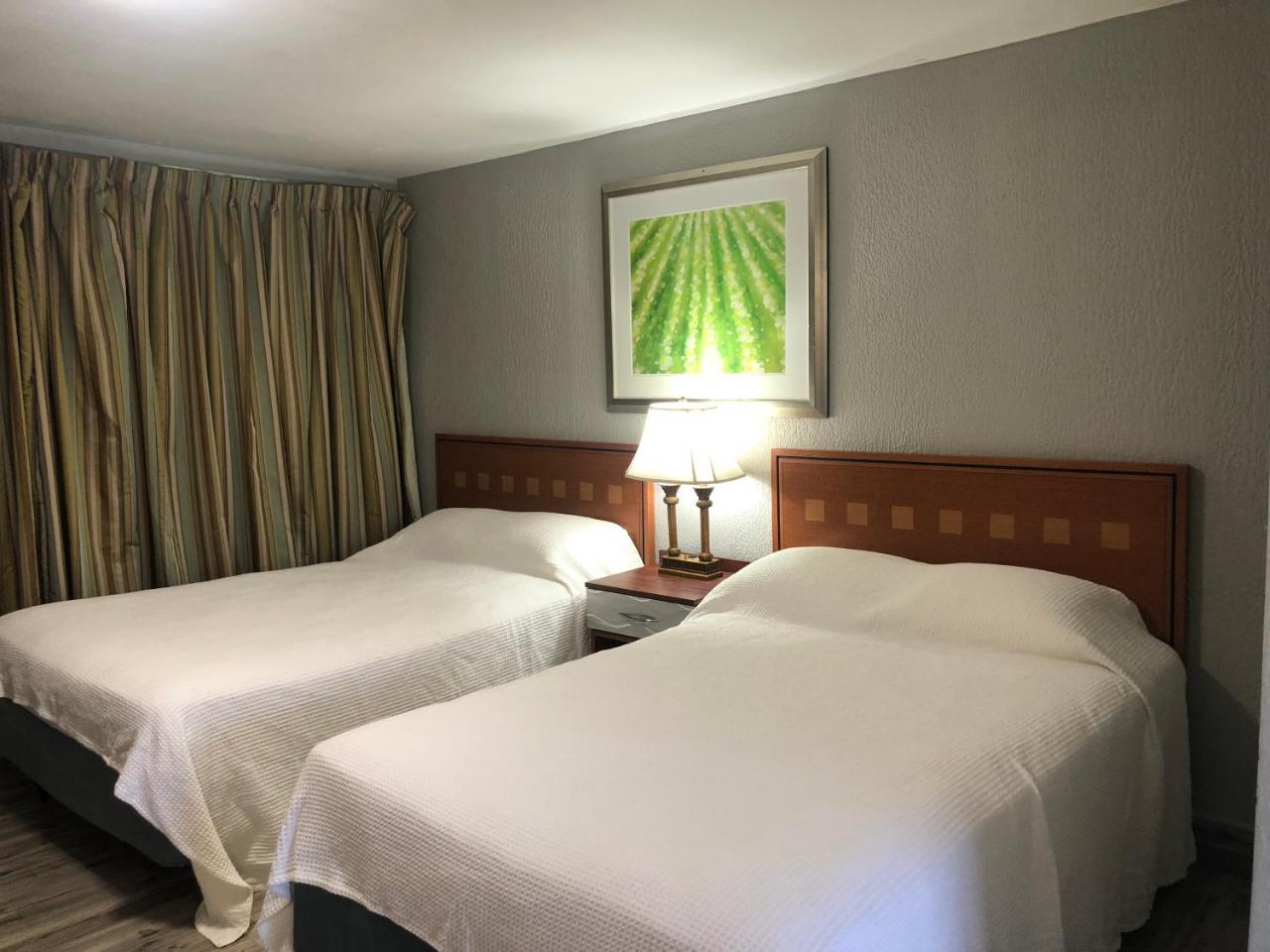 Bay Breeze Inn Bradenton Downtown 外观 照片